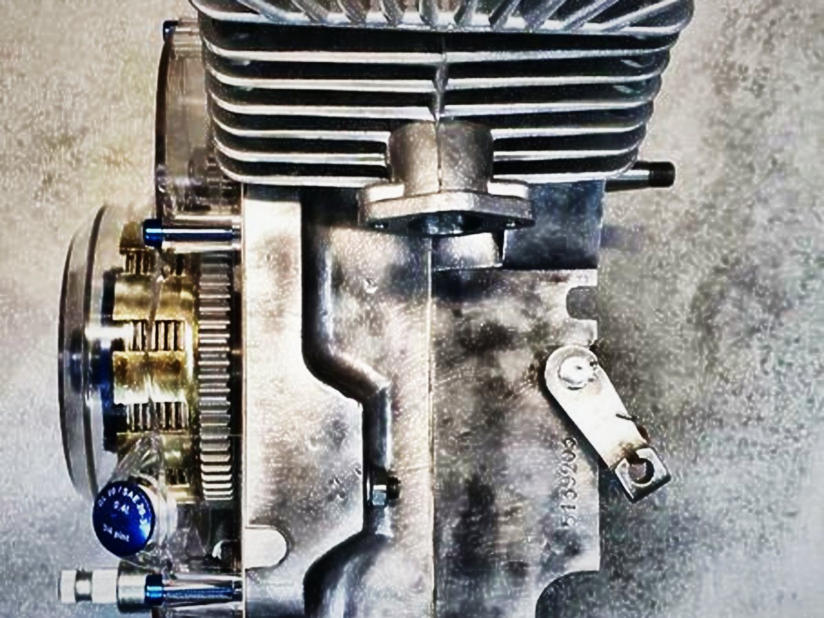 Simson 85ccm Membranmotor mit angebautem Vergaser