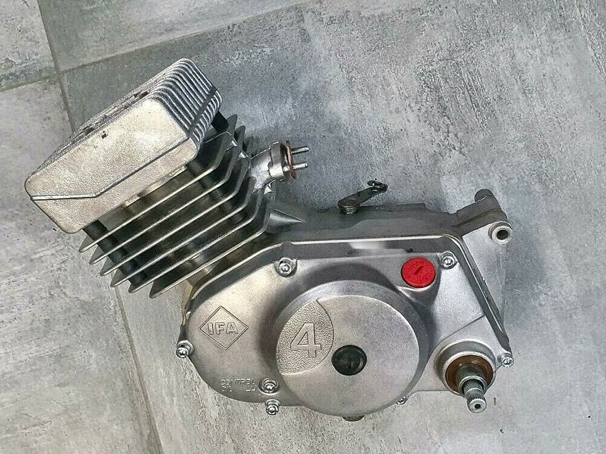 Simson 60ccm 6 Kanal Tuningmotor in Seitenansicht